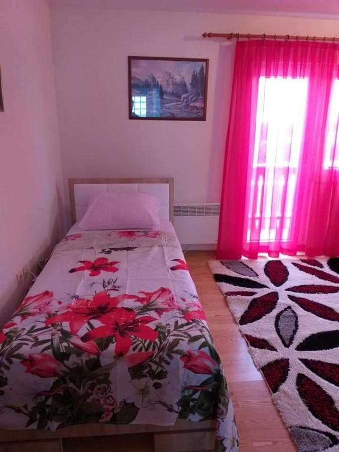 Apartment Melissa Rakovica Eksteriør billede